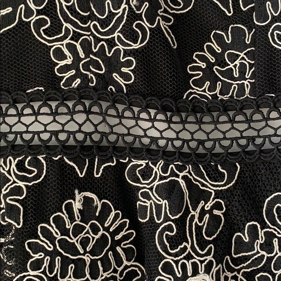 Alexis lace peplum Blouse - Picture 3 of 5